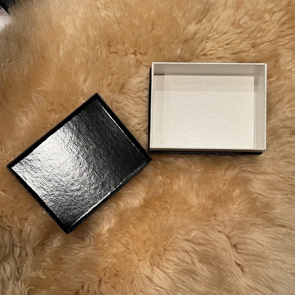 Montblanc Gift box and logo ribbon - Picture 3 of 9